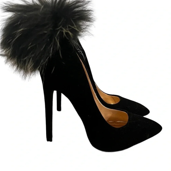 Black Stilleto heels size 6 with huge Pom Pom on the back of each heel - Picture 1 of 6